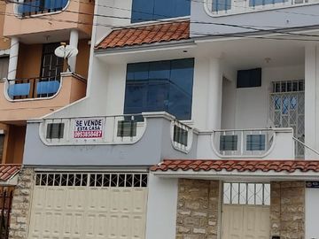 Casa rentera de venta en Loja