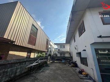 ขายและให้เช่าบ้านเดี่ยว 2 ชั้น หมู่บ้านเสนานิเวศน์ 1 ซอยหมู่บ้านเสนานิเวศน์ 109/5
