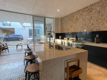 CASA COLONIAL Y CONTEMPORANEA EN EL CENTRO IDEAL PARA HOSPEDAJE