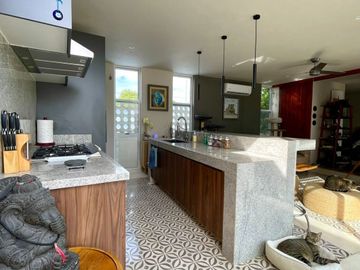 CASA COLONIAL Y CONTEMPORANEA EN EL CENTRO IDEAL PARA HOSPEDAJE