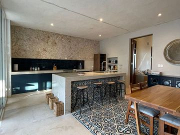 CASA COLONIAL Y CONTEMPORANEA EN EL CENTRO IDEAL PARA HOSPEDAJE