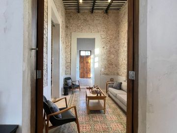 CASA COLONIAL Y CONTEMPORANEA EN EL CENTRO IDEAL PARA HOSPEDAJE