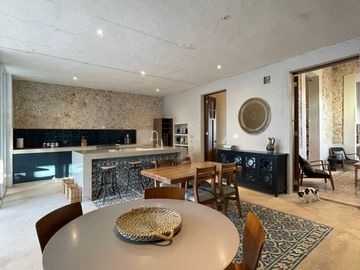 CASA COLONIAL Y CONTEMPORANEA EN EL CENTRO IDEAL PARA HOSPEDAJE