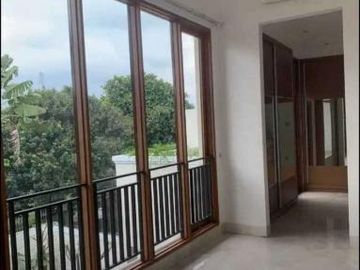 Jual Rumah di Cilandak Jakarta Selatan Tipe 4 BR