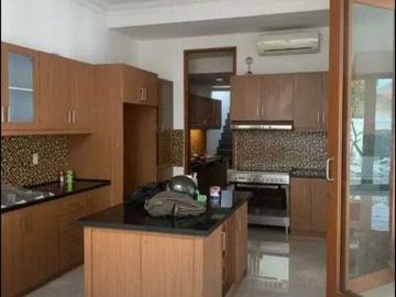 Jual Rumah di Cilandak Jakarta Selatan Tipe 4 BR