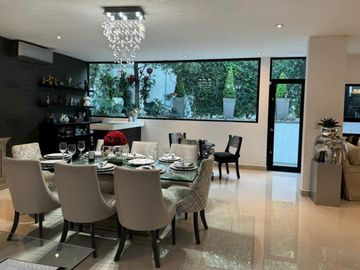 Exclusiva residencia en Santiago, Nuevo León