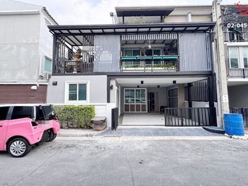 ขายทาวน์เฮาส์ 3 ชั้น 29.2 ตารางวา อารียา เดลี่ เกษตร-นวมินทร์ ถนนลาดปลาเค้า ลาดพร้าว