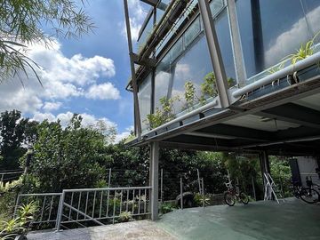 FOR SALE 5 Storey House and Lot located at Manila Southwoods Residential Estate, Carmona, Cavite