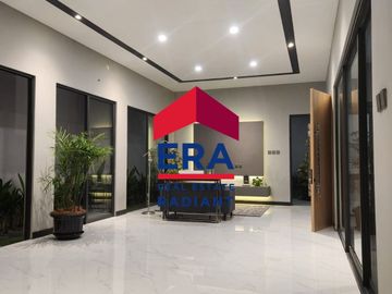 DIJUAL RUMAH BARU MEWAH DI THE GREEN, BSD LINGKUNGAN ASRI & TEDUH!