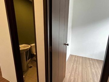 2 Storey Duplex House with 5BR for Sale in Greenland Subd., Taytay, Rizal