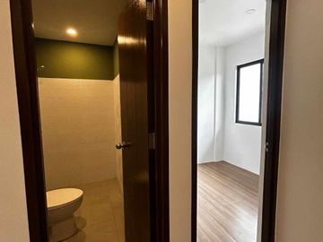2 Storey Duplex House with 5BR for Sale in Greenland Subd., Taytay, Rizal