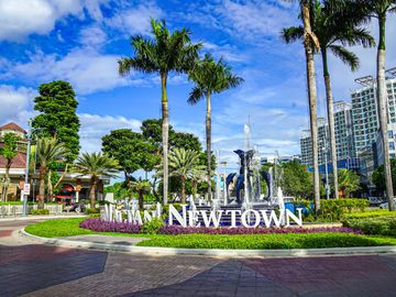 Ready for occupied Studio type condo in 8 Newtown Boulevard | Best Realtor