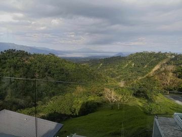 For Sale: Massive Minimalist Industrial Vacation House with Overlooking Taal View located in Metro Tagaytay