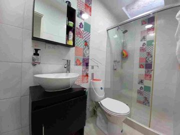 VENTA DE CASA SECTOR LAURELES
