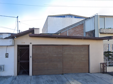CASA DE RECUPERACIÓN BANCARIA EN CALLE GIRASOL, COL. CLUB JARDIN, TOLUCA DE LERDO, EDO MEX. ¡NO SE ASCEPTAN CRÉDITOS!