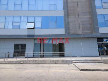 ¡Oportunidad Única! Venta De Local Comercial Multifuncional En Ubicación Estratégica