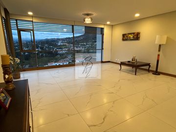 VENDO DEPARTAMENTO CUMBAYA LA PRIMAVERA 3 DORMITORIOS