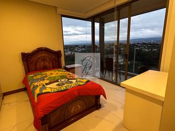 VENDO DEPARTAMENTO CUMBAYA LA PRIMAVERA 3 DORMITORIOS