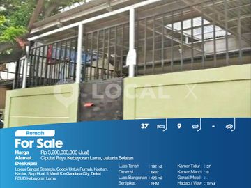 Rumah Ciputat Raya Kebayoran Lama, Jakarta Selatan