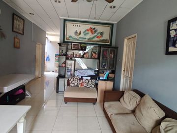 Rumah dijual di Taman Asri Larangan Ciledug dekat Busway dan Tol Jorr bisa usaha