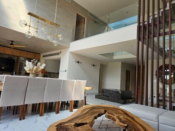 VENTA CASA - LA MARINA DE PUERTO CANCUN CON ACABADOS DE LUJO