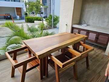 VENTA CASA - LA MARINA DE PUERTO CANCUN CON ACABADOS DE LUJO