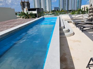 VENTA CASA - LA MARINA DE PUERTO CANCUN CON ACABADOS DE LUJO