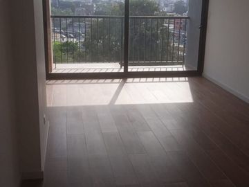 VENDO LINDO DPTO 3 DORM DE ESTRENO CON VISTA PANORAMICA Y CON PARQUE PRIVADO Y PISCINA EN SURCO Y CERCA AL JOCKEY PLAZA