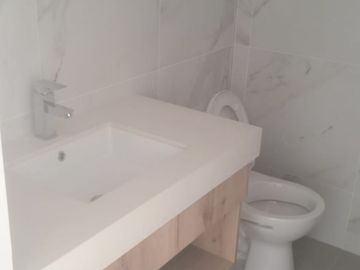VENDO LINDO DPTO 3 DORM DE ESTRENO CON VISTA PANORAMICA Y CON PARQUE PRIVADO Y PISCINA EN SURCO Y CERCA AL JOCKEY PLAZA