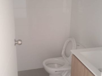 VENDO LINDO DPTO 3 DORM DE ESTRENO CON VISTA PANORAMICA Y CON PARQUE PRIVADO Y PISCINA EN SURCO Y CERCA AL JOCKEY PLAZA