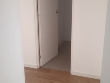 VENDO LINDO DPTO 3 DORM DE ESTRENO CON VISTA PANORAMICA Y CON PARQUE PRIVADO Y PISCINA EN SURCO Y CERCA AL JOCKEY PLAZA