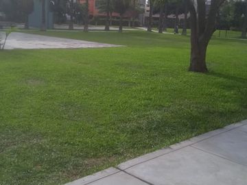 VENDO LINDO DPTO 3 DORM DE ESTRENO CON VISTA PANORAMICA Y CON PARQUE PRIVADO Y PISCINA EN SURCO Y CERCA AL JOCKEY PLAZA