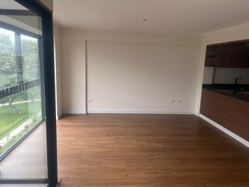 VENDO BONITO DPTO DUPLEX DE ESTRENO EN QUINTO PISO EN SURCO FRENTE A PARQUE