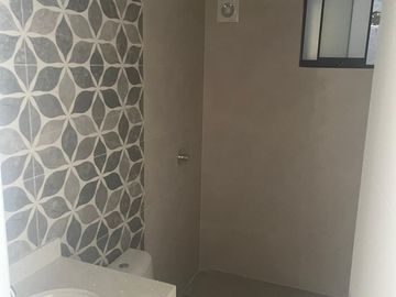 VENDO BONITO DPTO DUPLEX DE ESTRENO EN QUINTO PISO EN SURCO FRENTE A PARQUE