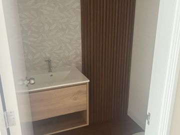 VENDO BONITO DPTO DUPLEX DE ESTRENO EN QUINTO PISO EN SURCO FRENTE A PARQUE