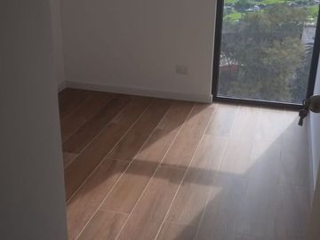 VENDO LINDO DPTO DE 3 DORM DE ESTRENO CON VISTA PANORAMICA Y CON PARQUE PRIVADO y PISCINA EN SURCO CERCA AL JOCKEY PLAZA