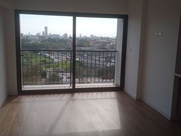 VENDO LINDO DPTO DE 3 DORM DE ESTRENO CON VISTA PANORAMICA Y CON PARQUE PRIVADO y PISCINA EN SURCO CERCA AL JOCKEY PLAZA