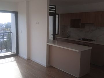 VENDO LINDO DPTO DE 3 DORM DE ESTRENO CON VISTA PANORAMICA Y CON PARQUE PRIVADO y PISCINA EN SURCO CERCA AL JOCKEY PLAZA