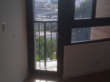 VENDO LINDO DPTO DE 3 DORM DE ESTRENO CON VISTA PANORAMICA Y CON PARQUE PRIVADO y PISCINA EN SURCO CERCA AL JOCKEY PLAZA