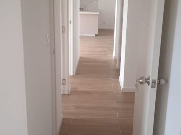 VENDO LINDO DPTO DE 3 DORM DE ESTRENO CON VISTA PANORAMICA Y CON PARQUE PRIVADO y PISCINA EN SURCO CERCA AL JOCKEY PLAZA