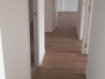 VENDO LINDO DPTO DE 3 DORM DE ESTRENO CON VISTA PANORAMICA Y CON PARQUE PRIVADO y PISCINA EN SURCO CERCA AL JOCKEY PLAZA
