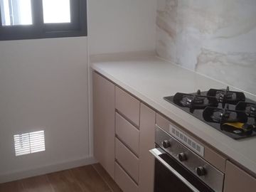 VENDO LINDO DPTO DE 3 DORM DE ESTRENO CON VISTA PANORAMICA Y CON PARQUE PRIVADO y PISCINA EN SURCO CERCA AL JOCKEY PLAZA