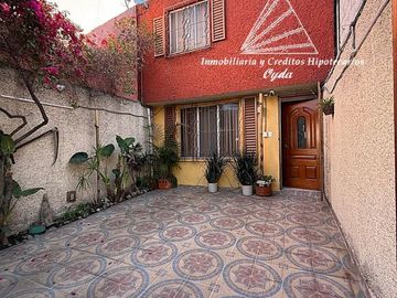 VENTA CASA 2 RECAMARAS SOBRE AVENIDA EN REAL DE TULTEPEC
