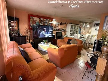 VENTA CASA 2 RECAMARAS SOBRE AVENIDA EN REAL DE TULTEPEC