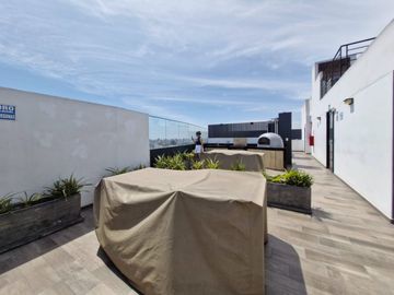 ¡Vive en el Corazón de Lince con Vistas Espectaculares y Comodidades de Lujo!