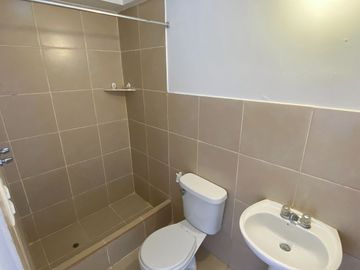 Vendo Departamento San Miguel 80M2 Con Estacionamiento