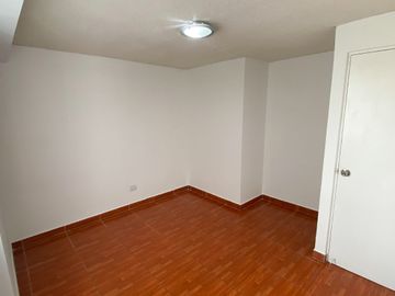 Vendo Departamento San Miguel 80M2 Con Estacionamiento