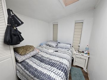VENDEMOS CASA INDEPENDIENTE CON CABAÑAS Y MINIMARKE
