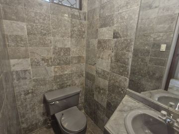 DEPARTAMENTO EN VENTA EN SANTA CECILIA