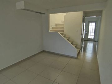 CASAS DE 4 RECAMARAS EN LOS HEROES CHALCO SE ACEPTA CREDITO INFONAVIT